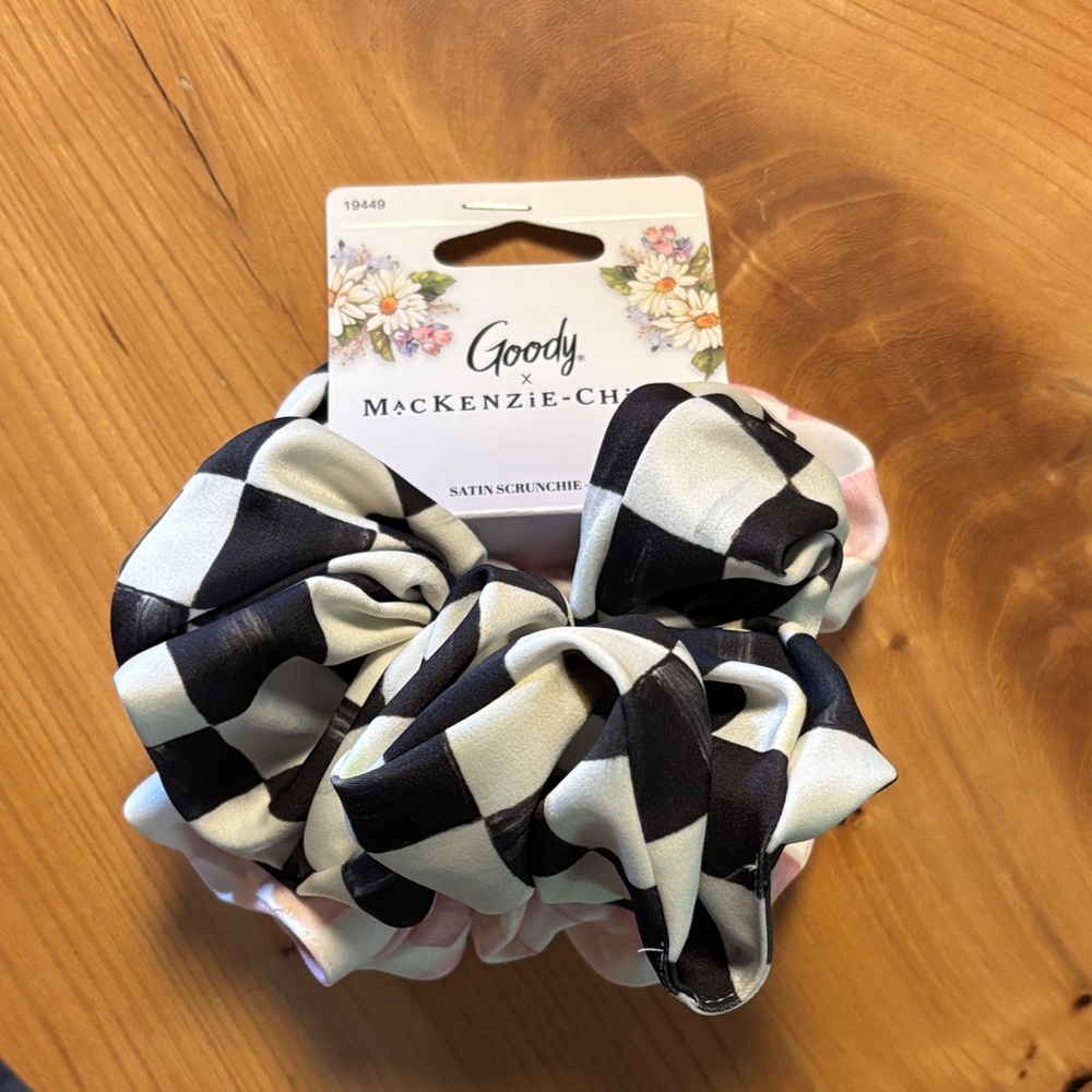 Goody x MacKenzie-Childs Checkered Satin Hair Scrunchie Set
